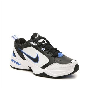 Men Nike Air Monarch Size 9.5 NWT